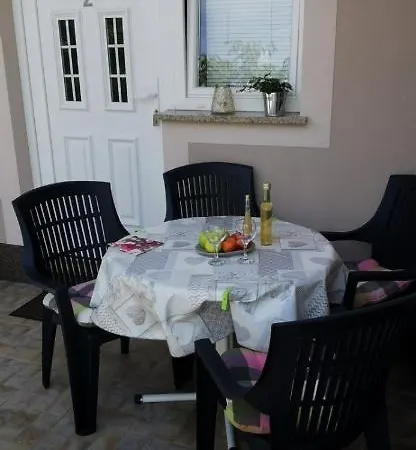 Zdenka * Labin (Istria)